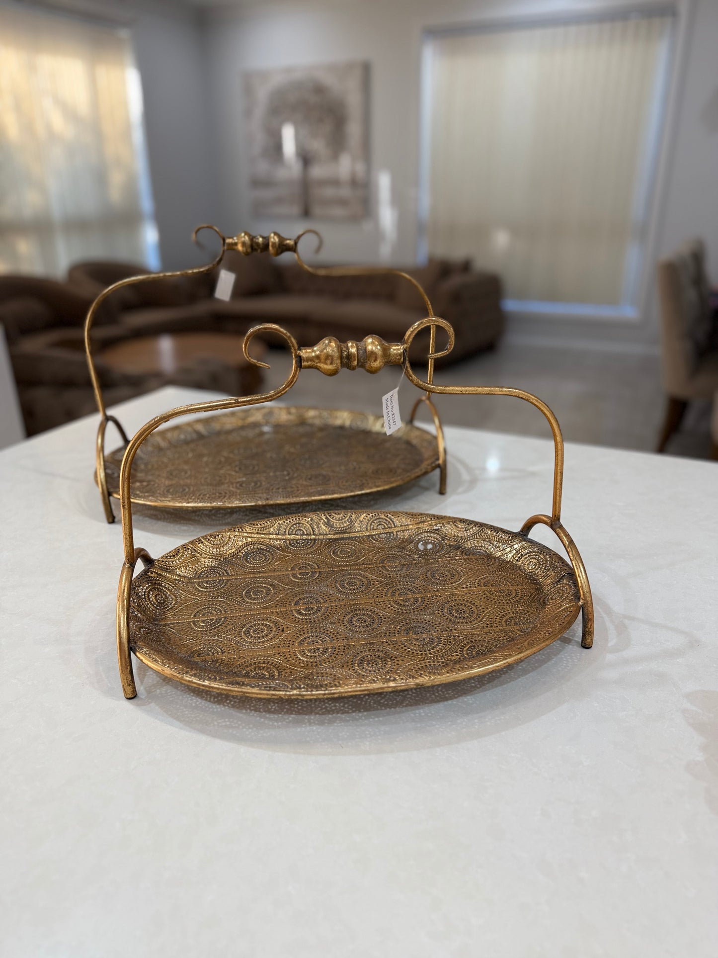 Metal Tray with handle 2 Pcs Set